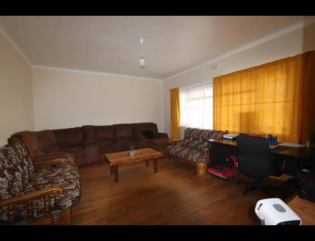 4 BEDROOM PROPERTY TO RENT IN GATESVILLE